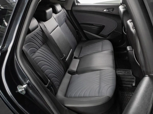 Седан Opel Astra 2013 года, 649000 рублей, Тюмень