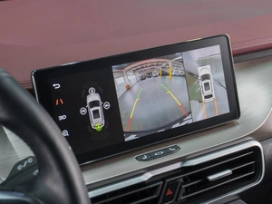 Внедорожник Geely Coolray 2023 года, 2129000 рублей, Сургут