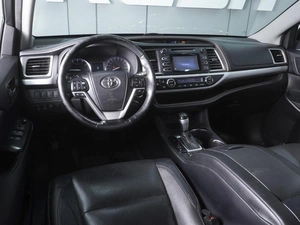 Внедорожник Toyota Highlander 2014 года, 2530000 рублей, Ростов-на-Дону