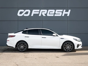 Седан Kia Optima 2020 года, 2650000 рублей, Краснодар