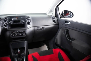 Хетчбэк Volkswagen Golf Plus 2012 года, 749000 рублей, Пермь