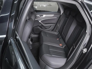 Седан Audi A6 2021 года, 4000000 рублей, Ростов-на-Дону