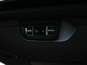 Минивэн Mercedes-benz V-класс 2017 года, 4549050 рублей, Москва