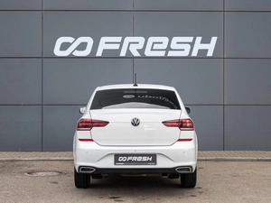 Лифтбек Volkswagen Polo 2020 года, 1650000 рублей, Краснодар