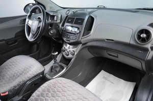 Седан Chevrolet Aveo 2013 года, 689000 рублей, Челябинск