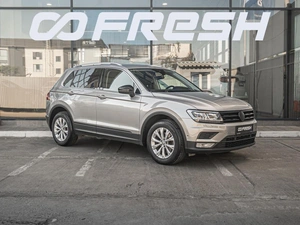 Внедорожник Volkswagen Tiguan 2019 года, 2240000 рублей, Краснодар