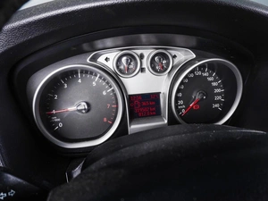 Хетчбэк Ford Focus 2008 года, 480000 рублей, Ростов-на-Дону