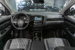 Внедорожник Mitsubishi Outlander 2022 года, 3399000 рублей, Петрозаводск