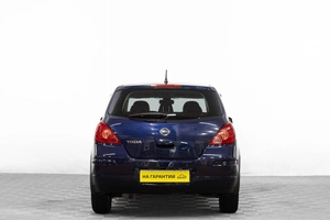 Хетчбэк Nissan Tiida 2010 года, 719000 рублей, Барнаул