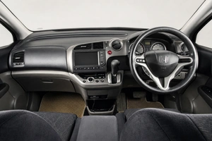 Минивэн Honda Stream 2011 года, 1089000 рублей, Челябинск