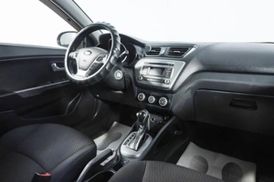 Седан Kia Rio 2015 года, 869000 рублей, Новосибирск
