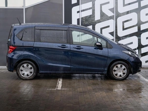 Минивэн Honda Freed 2011 года, 1060000 рублей, Краснодар