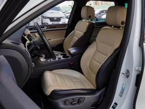 Внедорожник Volkswagen Touareg 2013 года, 2849000 рублей, Краснодар