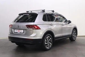 Внедорожник Volkswagen Tiguan 2018 года, 2710000 рублей, Брянск