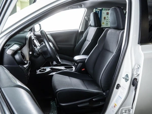 Внедорожник Toyota RAV4 2017 года, 2490000 рублей, Волгоград