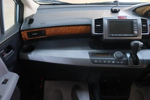 Минивэн Honda Freed 2010 года, 1089000 рублей, Омск