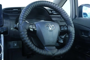 Минивэн Toyota Wish 2014 года, 1279000 рублей, Омск