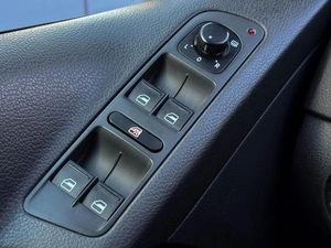 Внедорожник Volkswagen Tiguan 2012 года, 899000 рублей, Кропоткин