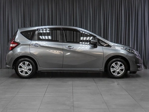 Хетчбэк Nissan Note 2017 года, 1039000 рублей, Тюмень