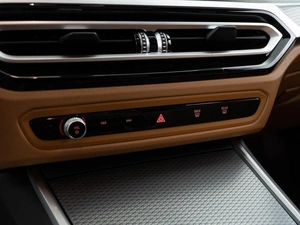 Седан BMW 3 серия 2023 года, 5698999 рублей, Москва