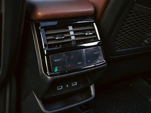 Внедорожник Geely Monjaro 2024 года, 3490000 рублей, Краснодар