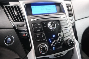 Седан Hyundai Sonata 2011 года, 1199000 рублей, Красноярск