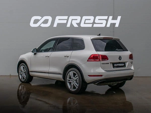 Внедорожник Volkswagen Touareg 2010 года, 1830000 рублей, Краснодар