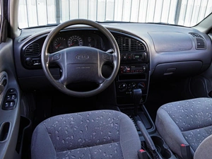 Седан Kia Spectra 2009 года, 469000 рублей, Волгоград