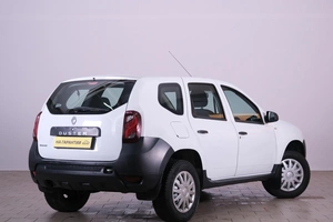 Внедорожник Renault Duster 2018 года, 989000 рублей, Омск