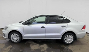 Седан Volkswagen Polo 2015 года, 1136000 рублей, Орёл