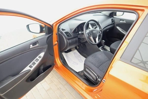 Хэтчбек Hyundai Solaris 2014 года, 1150000 рублей, Обнинск