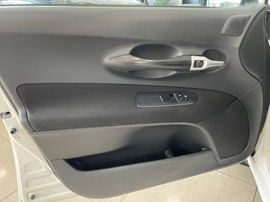 Хетчбэк Toyota Auris 2010 года, 887000 рублей, Солонцы