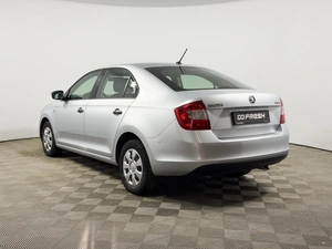 Лифтбек Skoda Rapid 2016 года, 949900 рублей, Казань