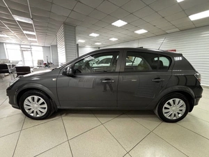 Хетчбэк Opel Astra 2011 года, 515000 рублей, Ачинск