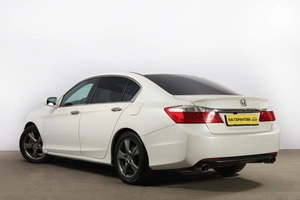 Седан Honda Accord 2013 года, 1949000 рублей, Новосибирск