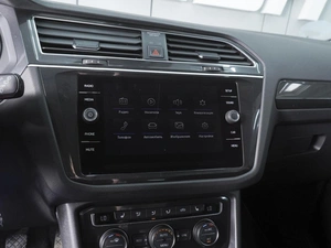 Внедорожник Volkswagen Tiguan 2017 года, 1930000 рублей, Ростов-на-Дону