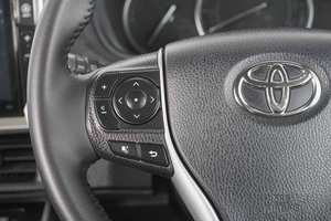 Минивэн Toyota Esquire 2015 года, 1969000 рублей, Кемерово