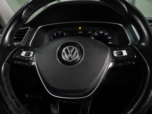 Внедорожник Volkswagen Tiguan 2018 года, 2054000 рублей, Воронеж