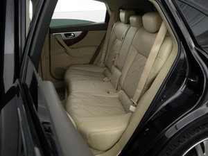 Внедорожник Infiniti QX70 2015 года, 2696900 рублей, Москва