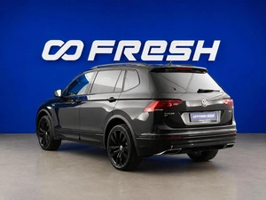 Внедорожник Volkswagen Tiguan Allspace 2021 года, 4050000 рублей, Москва