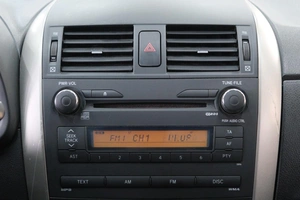 Седан Toyota Corolla 2008 года, 849000 рублей, Омск