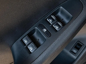 Седан Volkswagen Jetta 2013 года, 895000 рублей, Краснодар