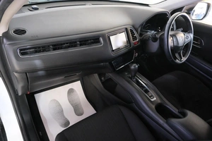 Внедорожник Honda Vezel 2014 года, 1929000 рублей, Омск