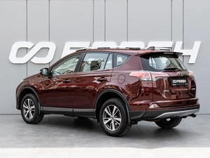 Внедорожник Toyota RAV4 2017 года, 2270000 рублей, Краснодар