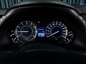 Внедорожник Infiniti QX80 2018 года, 4999000 рублей, Тюмень