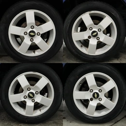 Фото