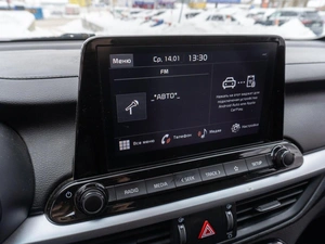 Хетчбэк Kia K3 2021 года, 2568000 рублей, Саратов