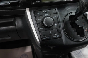 Минивэн Toyota Wish 2012 года, 1379000 рублей, Новокузнецк