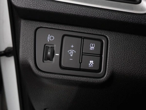 Седан Hyundai Solaris 2018 года, 1349000 рублей, Воронеж