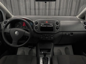 Хетчбэк Volkswagen Golf Plus 2008 года, 599000 рублей, Красноярск